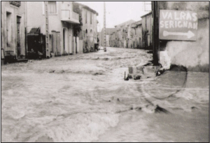Inondation d’octobre 1969 au carrefour entre le chemin de Maussac et le boulevard Frédéric Mistral (source : PPRi)